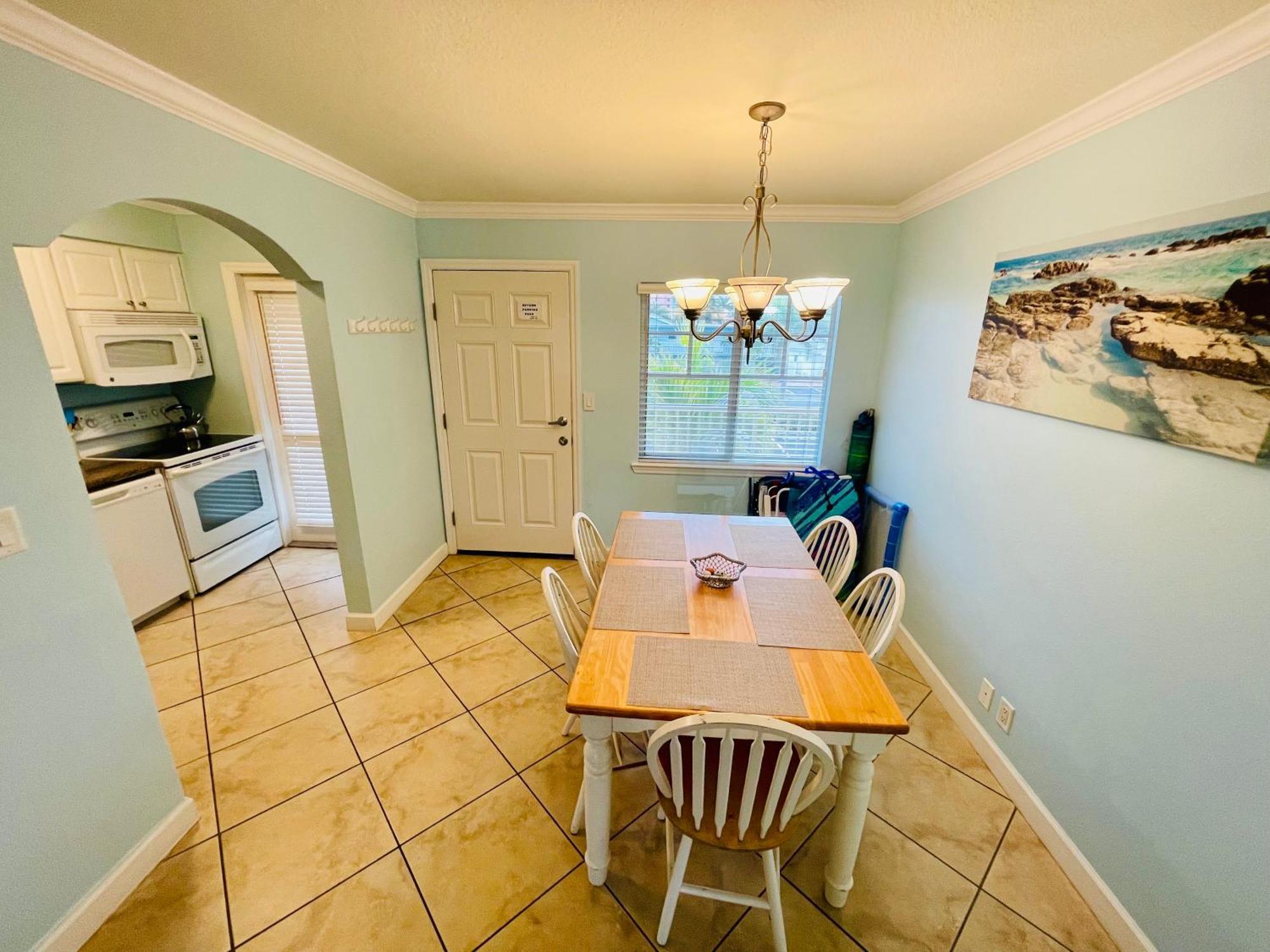 Gulf Coast Gem Private Condo - 2Bed, 1Bath, Sleeps 6, Across The Street From Beach & Gulf, Game Room, Pool Clearwater Beach Eksteriør bilde