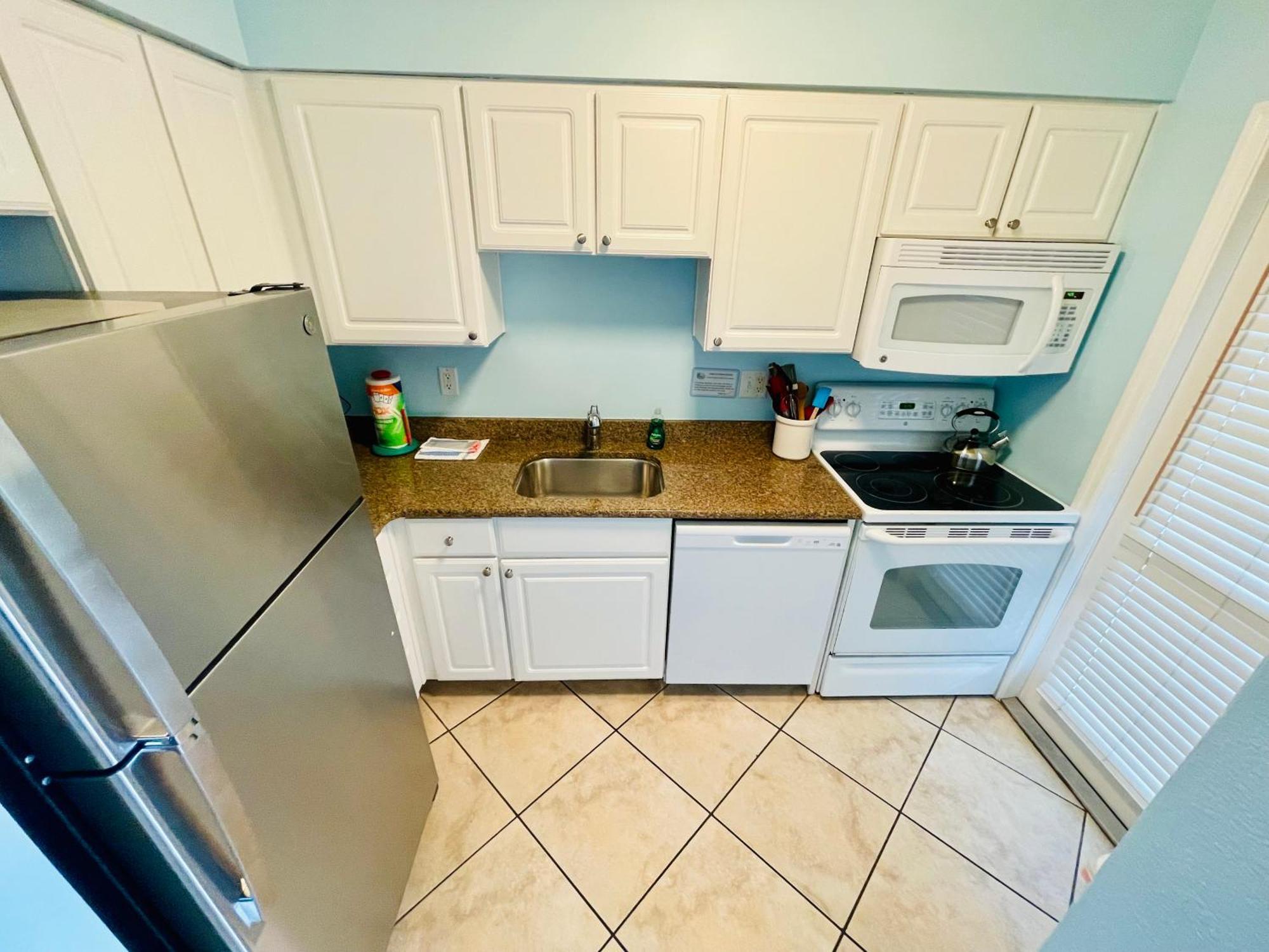 Gulf Coast Gem Private Condo - 2Bed, 1Bath, Sleeps 6, Across The Street From Beach & Gulf, Game Room, Pool Clearwater Beach Eksteriør bilde
